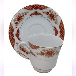 MIKASA EMPRESS FOOTED TEACUP AND SAUCER FINE CHINE VINTAGE L6009